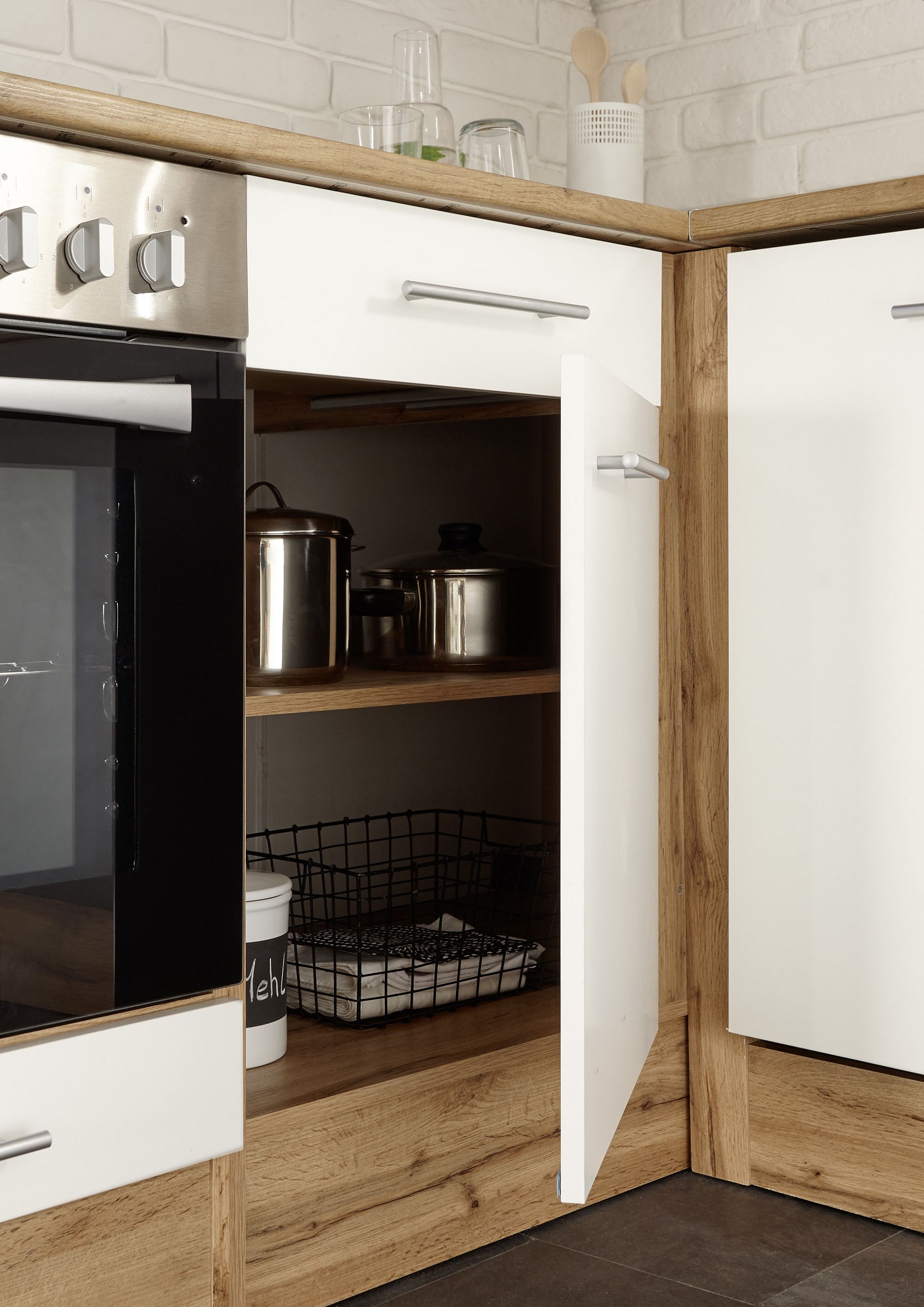 Eckschrank_Wildeiche_Weiss Eckschrank_Wildeiche_Weiss
