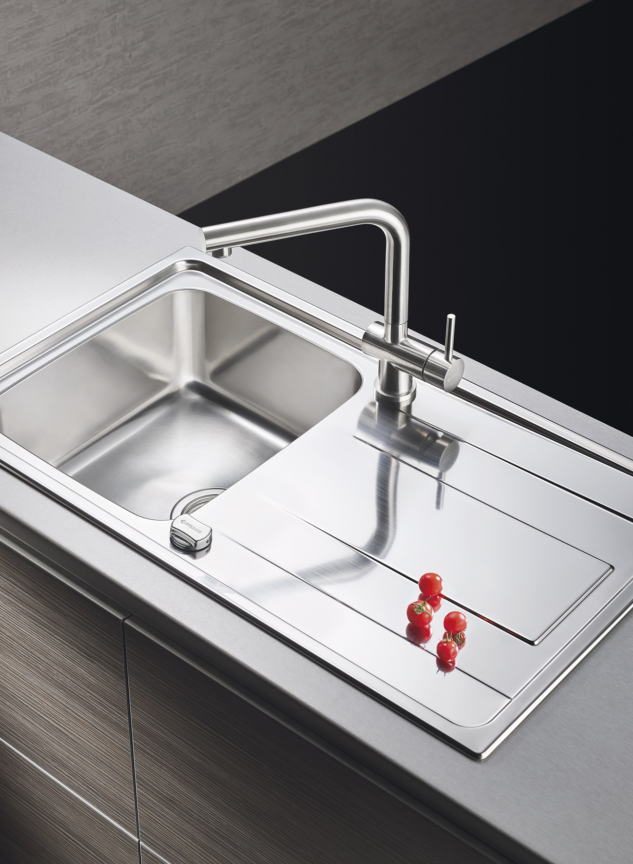 Pyramis built-in lavello in acciaio inox lucido lavello in acciaio inox  Alea 79 x 50