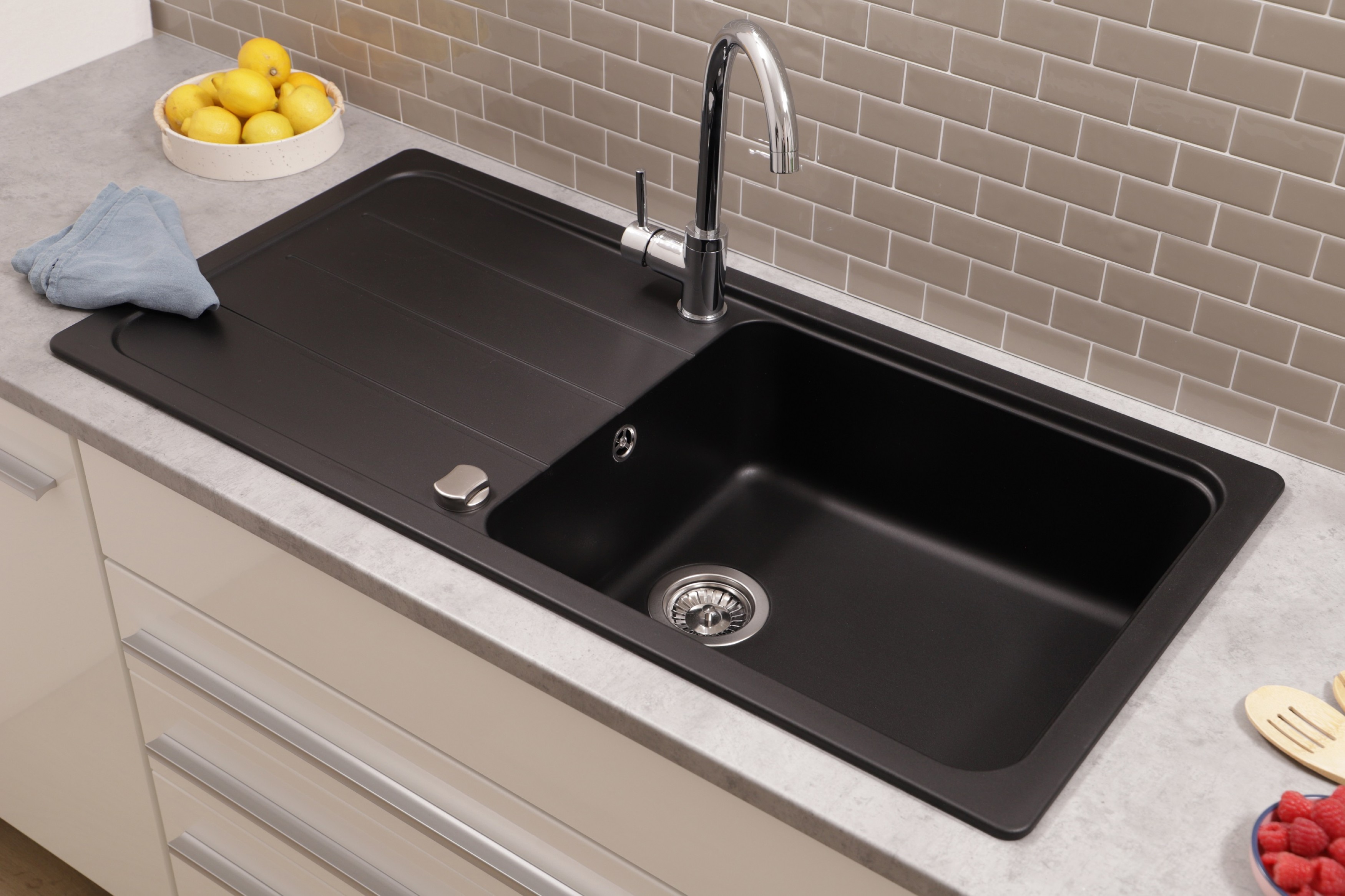 Verpackungsschaden Küchenspüle Einbauspüle Spülbecken Granitspüle 100 x 50 Schwarz Respekta Austin