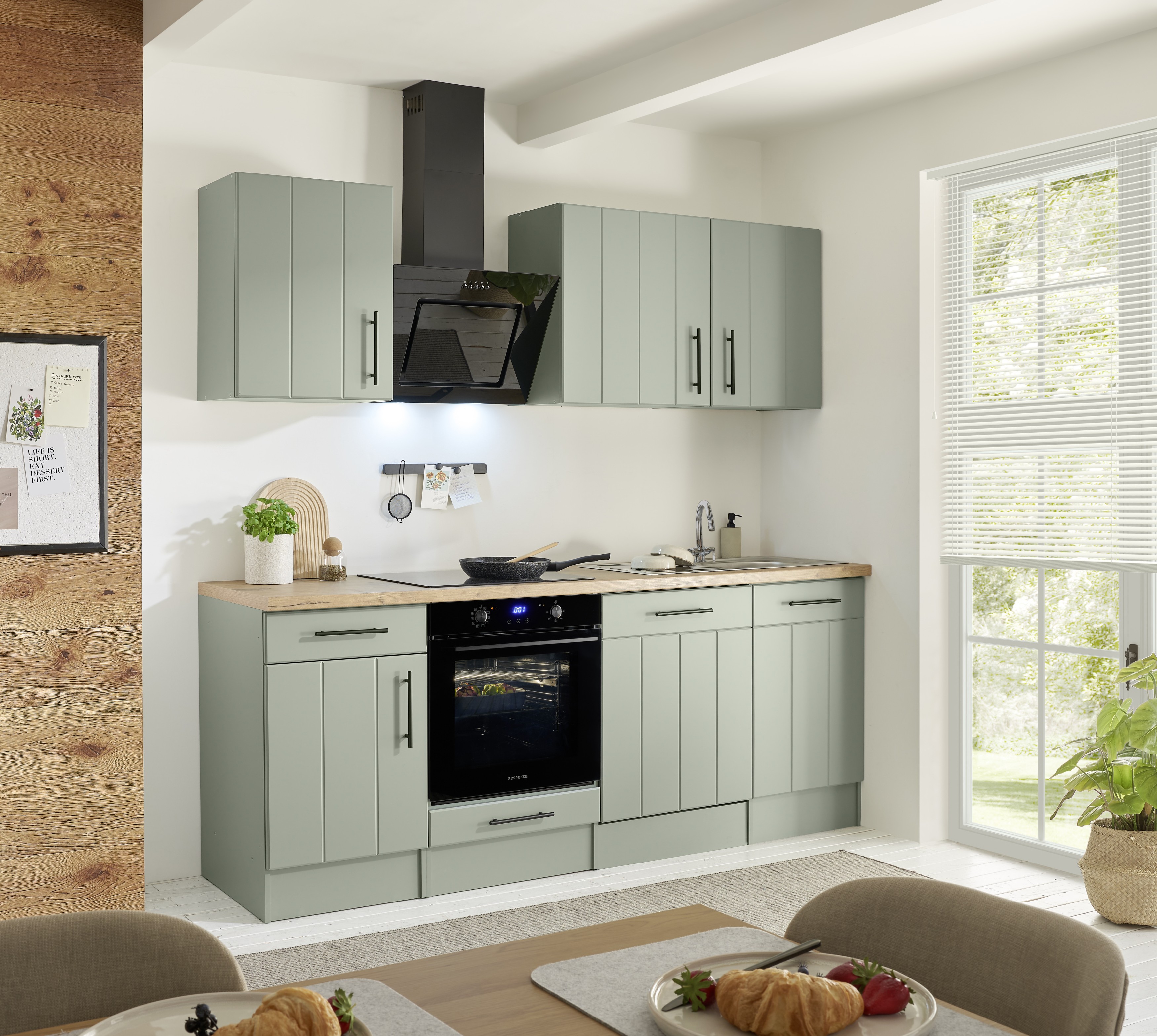 Küche Einbauküche Küchenzeile Landhaus Grün Anton 220 cm Induktion ohne Kühlschrank Respekta